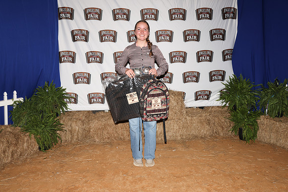 2026ACFCommercialHeifers-3