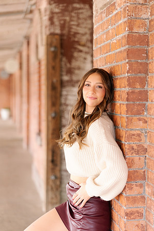 Jillian-605