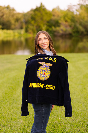 Jillian-517