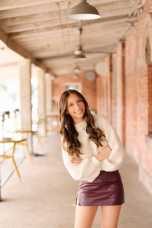 Jillian-598