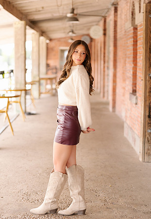 Jillian-595