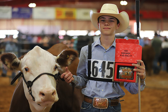 EastTexasStateFair-BritishHeiferShowmanship-37