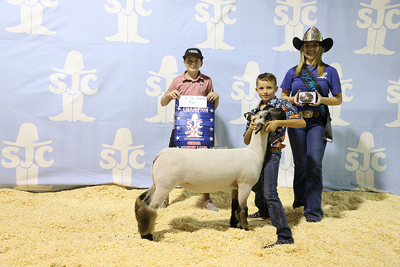 J63A4704